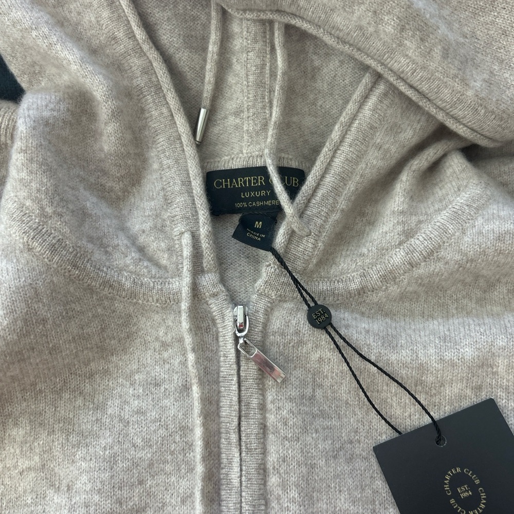 Charter Club Cashmere Light Beige Hooded Sweater Size M - Picture 3 of 5